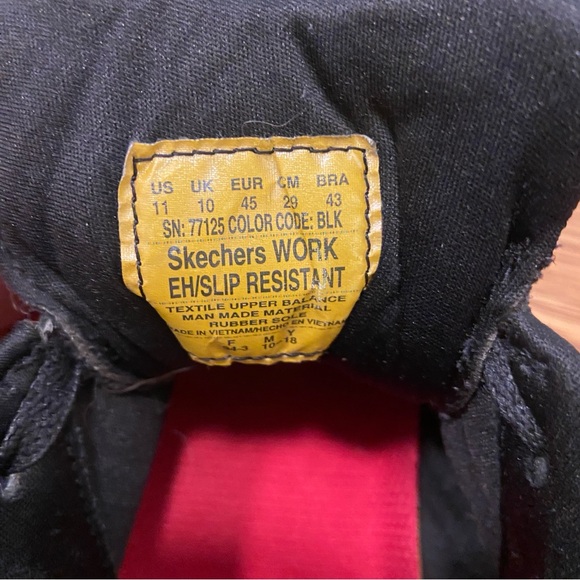 Skechers work slip resistant shoes - Picture 5 of 5